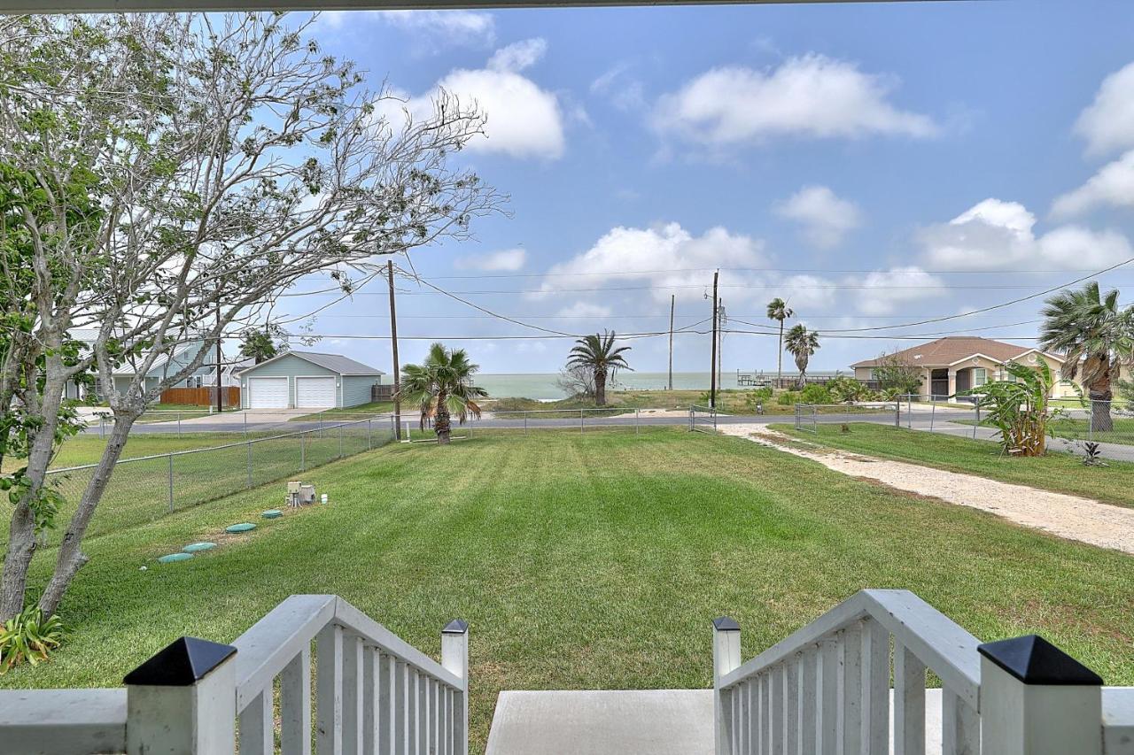 Relaxed Beachin Rockport Exterior photo